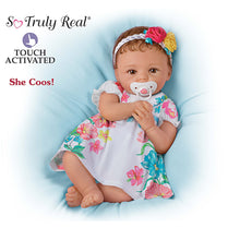 Load image into Gallery viewer, The Ashton-Drake Galleries Presley RealTouch Vinyl Lifelike Baby Doll by Cheryl Hill "Coos" At Your Touch 16-inches - RCE Global Solutions