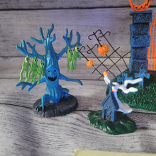 Load image into Gallery viewer, The Bradford Exchange Disney Gate Zero Car Nightmare Before Christmas Black Light Hawthorne Village Issue #4 - RCE Global Solutions