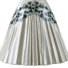Load image into Gallery viewer, The Hamilton Collection Queen's Maple Leaf of Canada from Royal Style of Queen Elizabeth II Figurine Collection Issue #5 7-inches - RCE Global Solutions