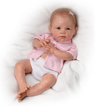 Load image into Gallery viewer, The Ashton-Drake Galleries Kaylee So Truly Real Vinyl Weighted Poseable Baby Girl Doll by Linda Murray 20-inches - RCE Global Solutions