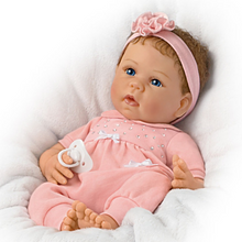 Load image into Gallery viewer, The Ashton - Drake Galleries Chloe Coos So Truly Real® Vinyl Interactive Doll Breathes and Coos Weighted Poseable Baby Girl Doll by Linda Murray 18"-inches - RCE Global Solutions