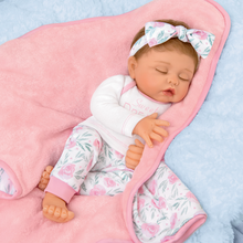 Load image into Gallery viewer, The Ashton - Drake Galleries Sweet Dreams Little One with Soothing Heartbest So Truly Real® Lifelike Baby Doll by Linda Murray 16-inches - RCE Global Solutions