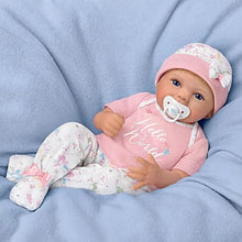 Load image into Gallery viewer, The Ashton - Drake Galleries Hello World So Truly Real® Newborn Lifelike Baby Girl Doll Weighted Fully Poseable with Soft RealTouch® Vinyl Skin by renowned Master Doll Artist Violet Parker 17-inches - RCE Global Solutions