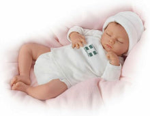 Load image into Gallery viewer, The Ashton - Drake Galleries Ashley So Truly Real® Baby Girl Doll That Breathes Touch Activated Realistic Weighted Fully Poseable with Soft RealTouch® Vinyl Skin  by Artist Andrea Arcello 17"-inches - RCE Global Solutions
