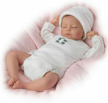 Load image into Gallery viewer, The Ashton - Drake Galleries Ashley So Truly Real® Baby Girl Doll That Breathes Touch Activated Realistic Weighted Fully Poseable with Soft RealTouch® Vinyl Skin  by Artist Andrea Arcello 17"-inches - RCE Global Solutions