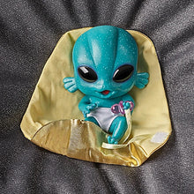 Load image into Gallery viewer, The Ashton - Drake Galleries Zenith Out-of-This-World Alien Baby Doll Collection Miniature Alien Babies Handcrafted of TrueTouch® Authentic Silicone Dolls 4-inches - RCE Global Solutions