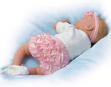 Load image into Gallery viewer, The Ashton - Drake Galleries Kaylie&#39;s Brand Sparkling New So Truly Real® Baby Girl Doll Weighted Fully Poseable with Soft RealTouch® Vinyl Skin by Master Doll Artist Violet Parker 16.5&quot;-inches - RCE Global Solutions
