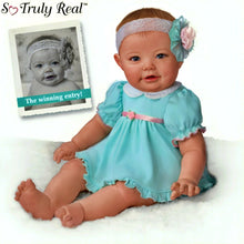 Load image into Gallery viewer, The Ashton-Drake Galleries Such A Doll Photo Contest Collection Issue #2: &#39;Emerie&#39; Baby Doll Handcrafted Lifelike with RealTouch® Vinyl and Hand-Rooted Hair by Ping Lau 18-Inches
