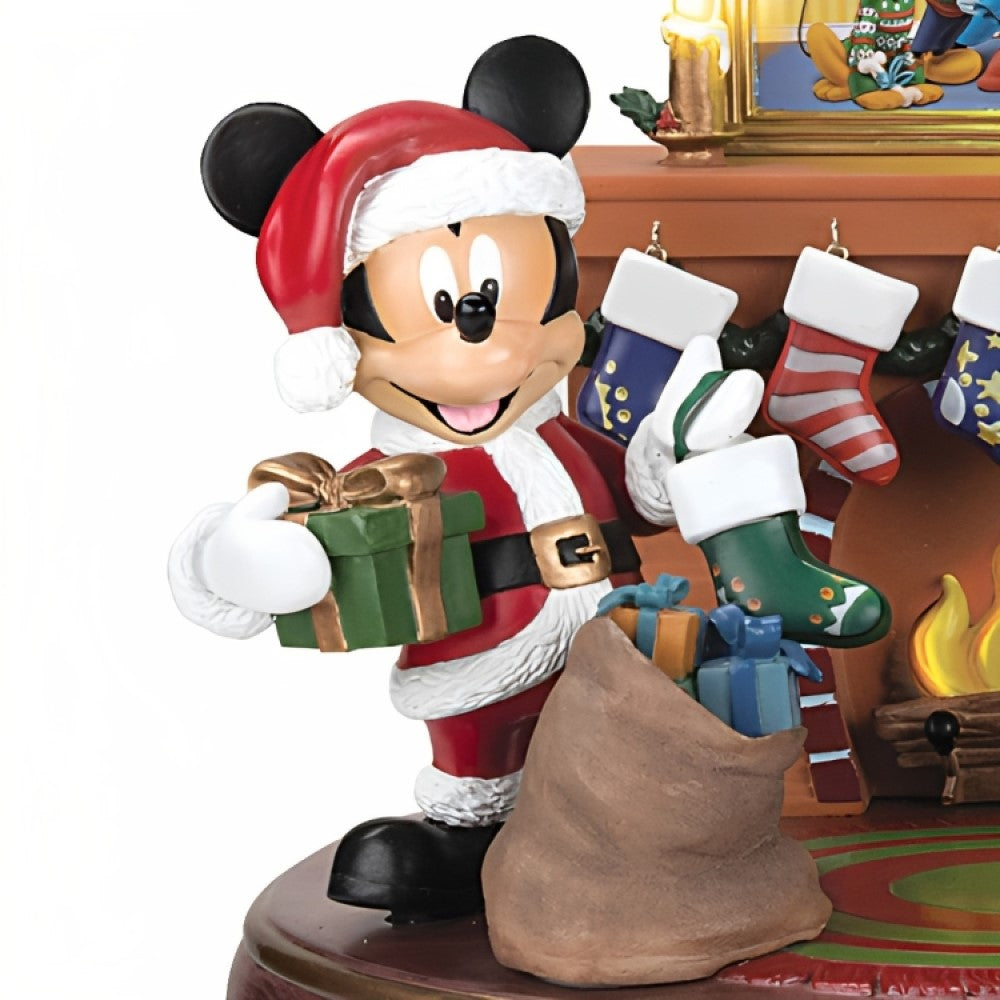 The Bradford Exchange Disney The Stockings Were Hung with Santa