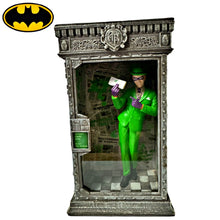 Load image into Gallery viewer, The Bradford Exchange Riddler Issue #4 from Batman: Arkham Asylum Light-Up Cell Block Villain Sculpture Collection 7-inches
