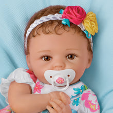 Load image into Gallery viewer, The Ashton-Drake Galleries Presley RealTouch Vinyl Lifelike Baby Doll by Cheryl Hill &quot;Coos&quot; At Your Touch 16-inches - RCE Global Solutions
