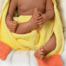 Load image into Gallery viewer, The Ashton-Drake Galleries Linda Murray Washable Baby Doll with Ducky Towel and Accessories, 17.5-Inch/44.5-cm - RCE Global Solutions
