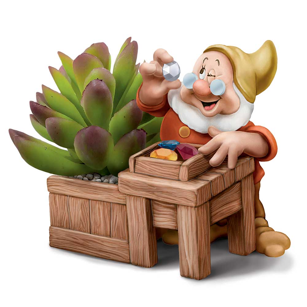 Disney Snow White And The Seven Dwarfs Succulents Planter Sculpture - DOC - RCE Global Solutions