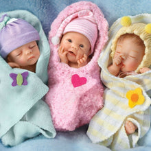 Load image into Gallery viewer, The Ashton - Drake Galleries Bundle Of Love Issue #1 Hand-Painted Lifelike Pint-Sized Sweet-As-Can-Be Babies Miniature Baby Doll by Sherry Rawn 4-inches - RCE Global Solutions
